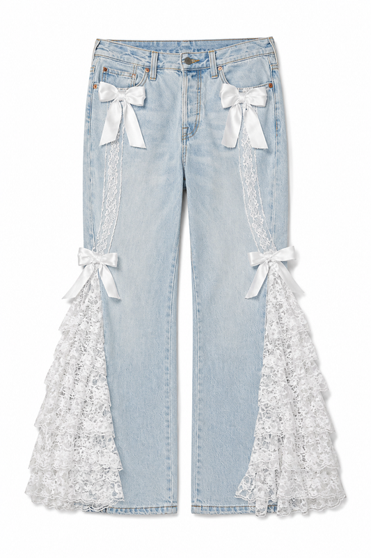 Flared ruffled jeans