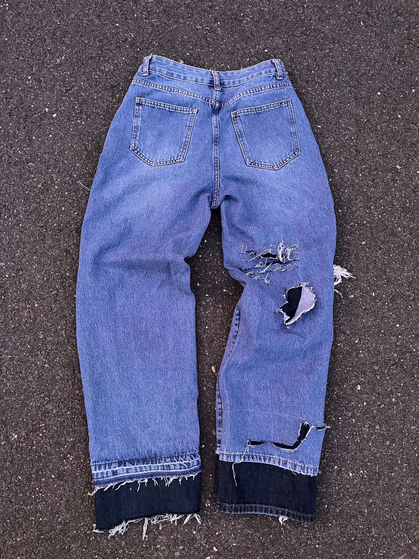 Leveled double layered jeans